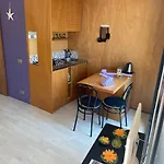 Vacation ゲストハウス 4*
